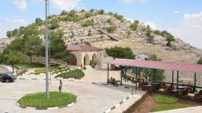 Ergani'de kiralık türbe alanı: WC, otopark, çay bahçesi ve büfe var!