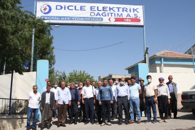 Ergani'de Muhtarlar Elektrik Kesintilerine Tepki Gösterdi 