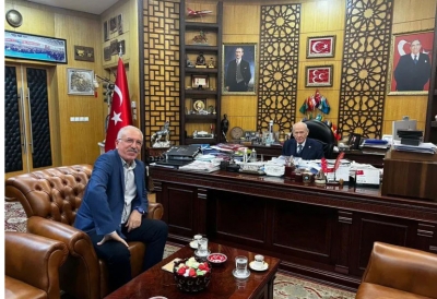 Erganili yazar Devlet Bahçeli’yi ziyaret etti