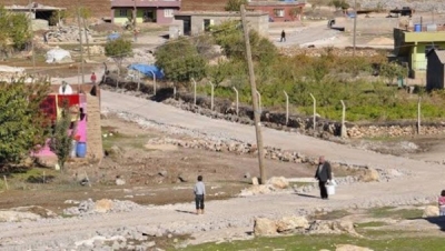 ERGANİ’NİN BİR MAHALLESİNDE ‘14 GÜN’ GERGİNLİĞİ!