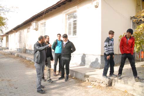 SAĞLIK OCAĞI BAHA‡ESiNDE POLiS DENETiMi