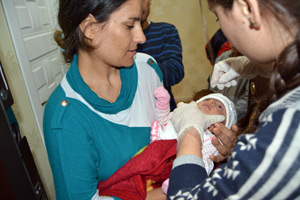 Ergani'de kalan Ezidilere aşı yapıldı