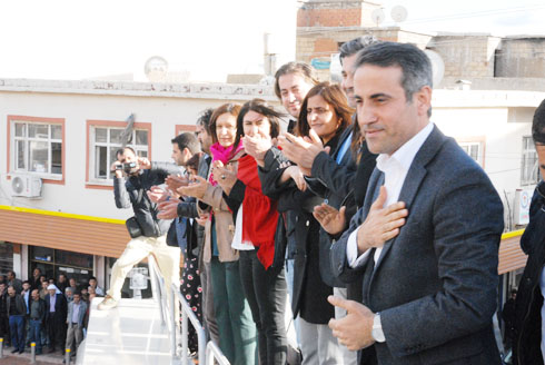 HDPç™NiN REFERANDUM A‡ALIŞMASI