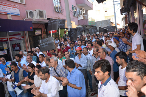 SURUA‡ KATLiAMI PROTESTO EDiLDi