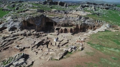 Hilar mağaraları geçmişe yolculuk için ziyaretçilerini bekliyor