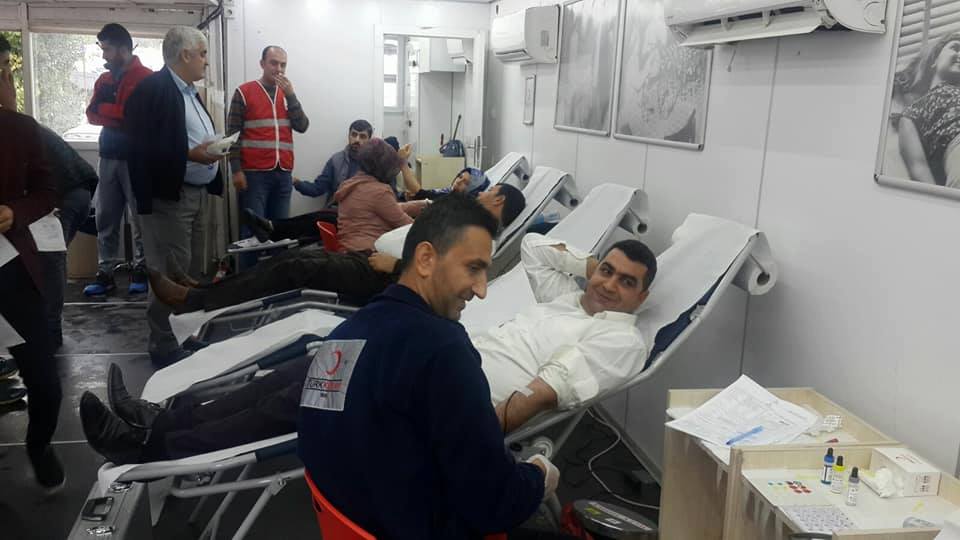 Ergani'de Kızılay'a kan bağışı
