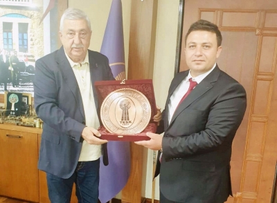 Karahanlı, Esnaf Odası Başkanlığına Aday 