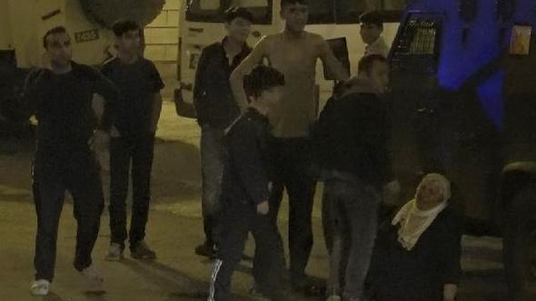 Diyarbakırç™da aileler arasında bahçe kavgası: 4 yaralı