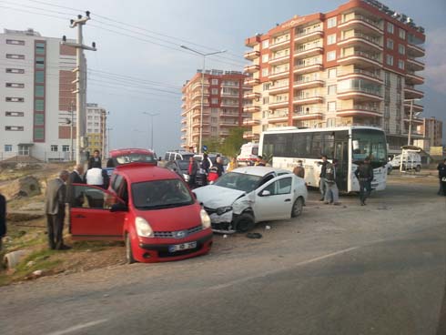 ARAA‡LAR BiRBiRiNE GiRDi