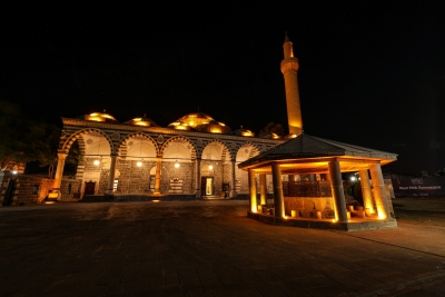 Kurşunlu Cami ışıklandırıldı 