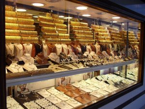 12 kuyumcu kepenk kapattı