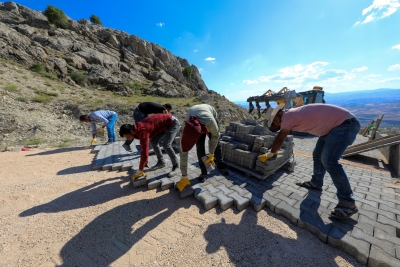 Makam Dağı’nın yolları yenileniyor