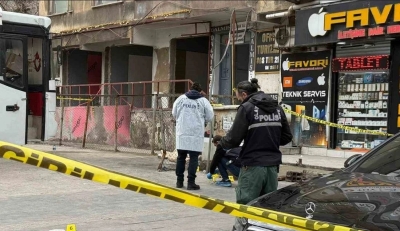 Müteahhit ile emlakçı arasında 'tadilat' kavgası: 4 yaralı