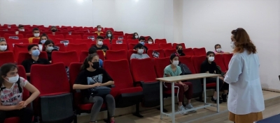 Öğrencilere LGS öncesi sınav stresi ve kaygı yönetimi semineri 