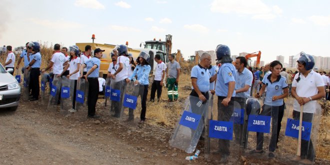 Diyarbakırç™da park yapımını engellemek istediler