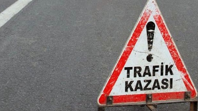 Ergani'de Trafik Kazası: 2 Yaralı