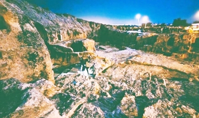 Tarihi mağarada gözlem etkinliği 